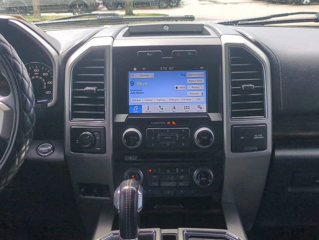 Used 2018 Ford F150 Lariat w/ Equipment Group 502A Luxury image 19