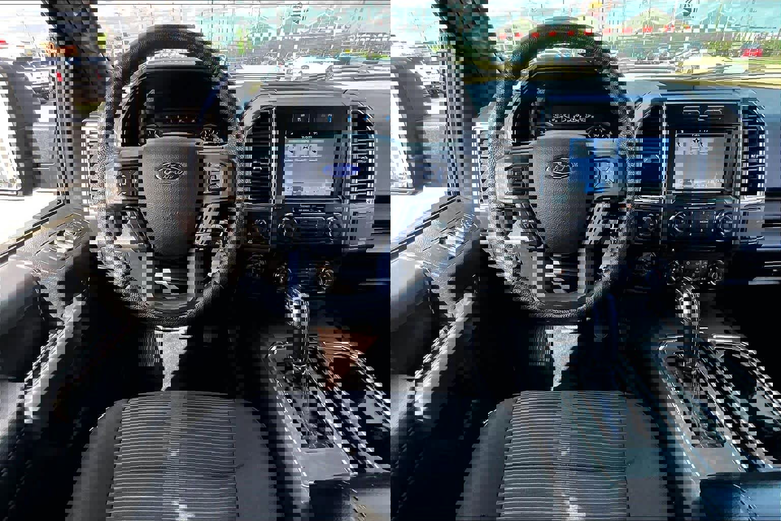 Used 2016 Ford F150 XLT w/ Equipment Group 302A Luxury image 5