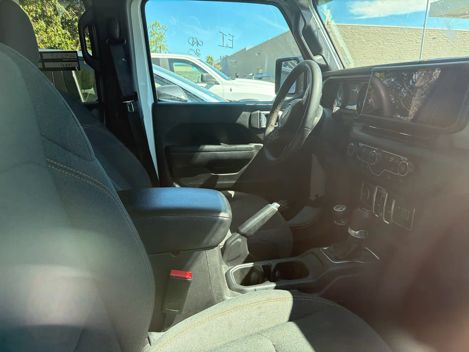 Used 2024 Jeep Wrangler Sport S image 5