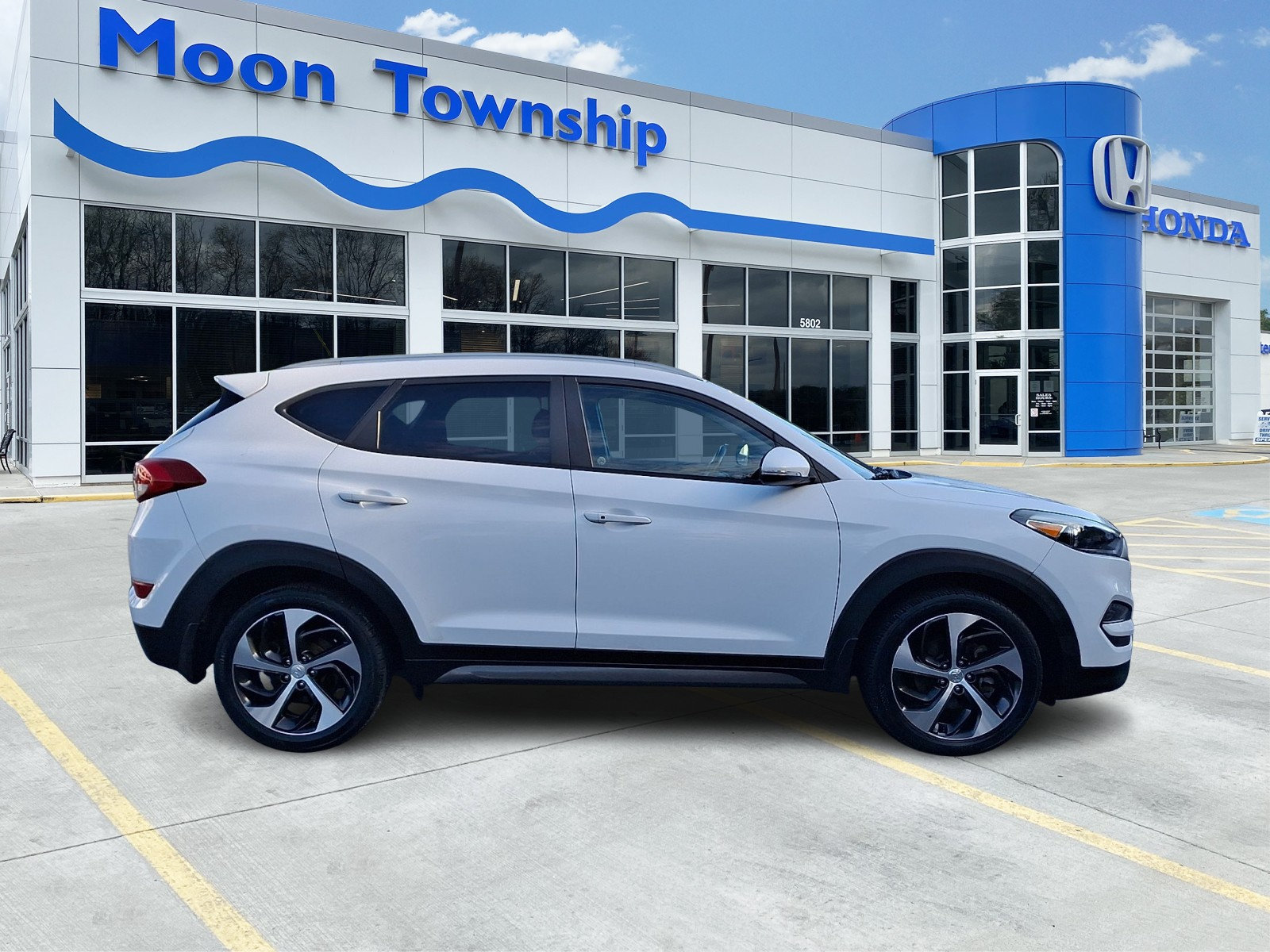 Used 2016 Hyundai Tucson Sport AWD/4WD image 7