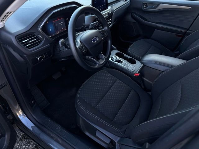 Used 2025 Ford Escape Active image 17