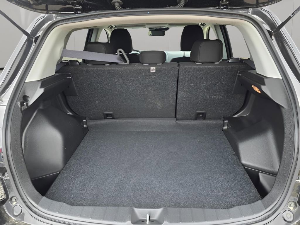 Used 2025 Mitsubishi Outlander Sport ES image 11