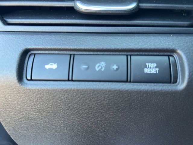 Used 2024 Nissan Altima 2.5 SV FWD image 20