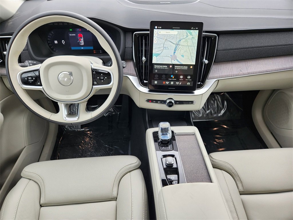 New 2026 Volvo XC90 T8 Ultra w/ Protection Package image 15