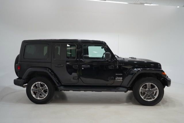 Used 2022 Jeep Wrangler Unlimited Sahara image 9