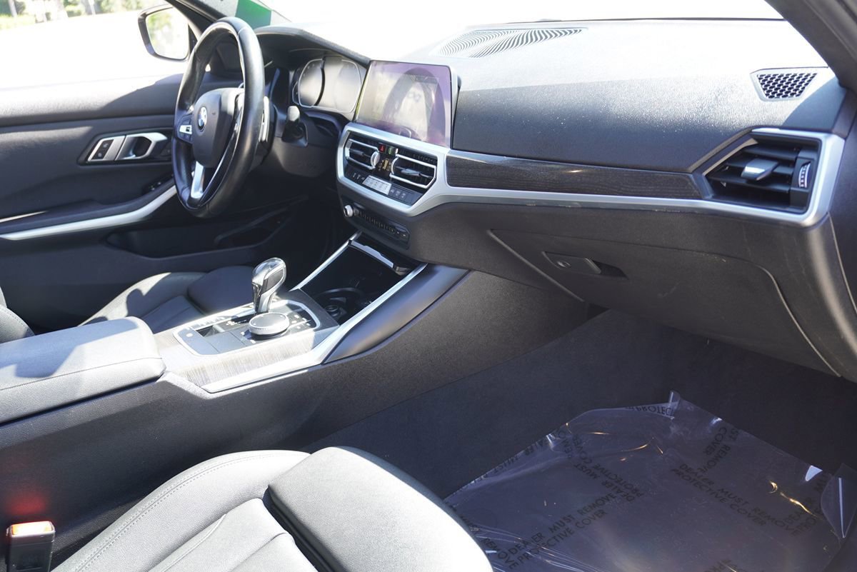 Used 2021 BMW 330i Sedan RWD image 13