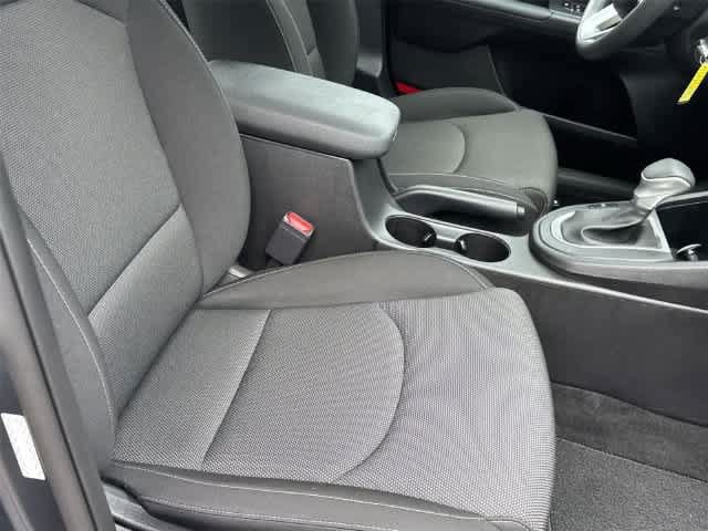 Used 2023 Kia Forte LXS w/ LXS Technology Package FWD image 16