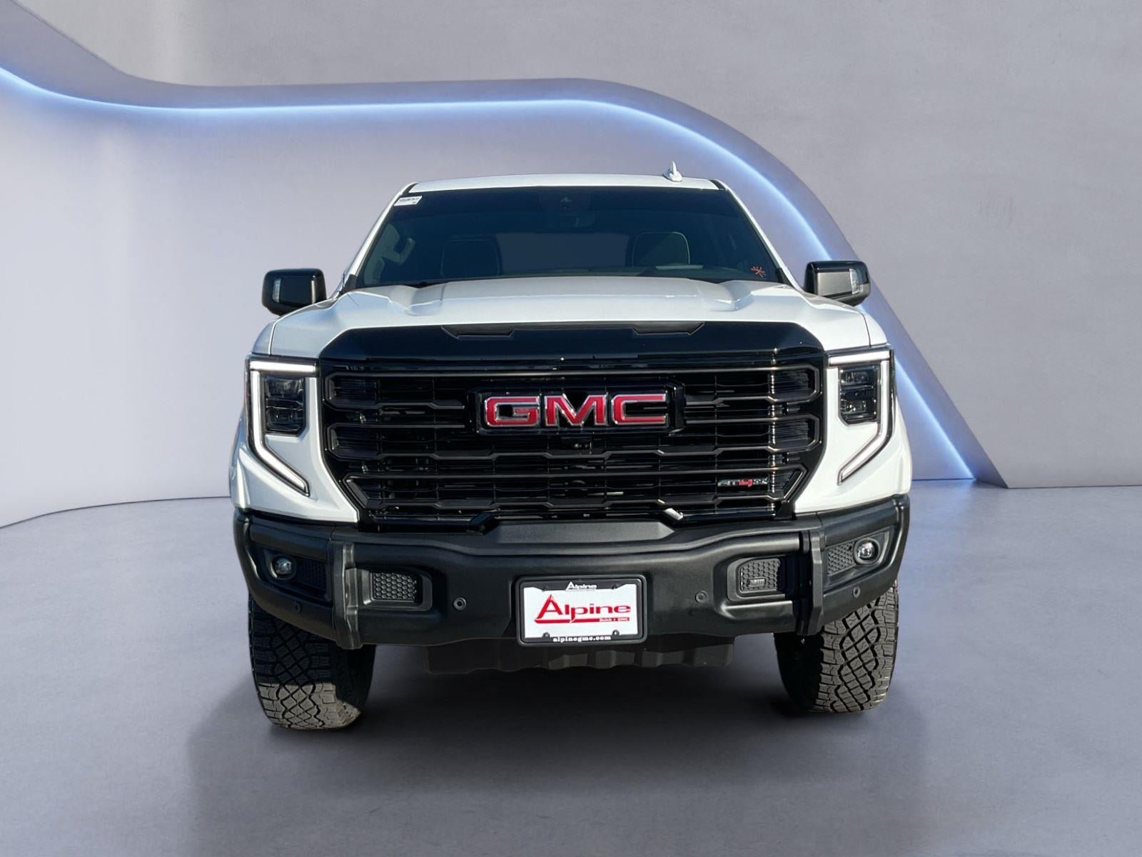 Used 2025 GMC Sierra 1500 AT4X AWD/4WD image 8
