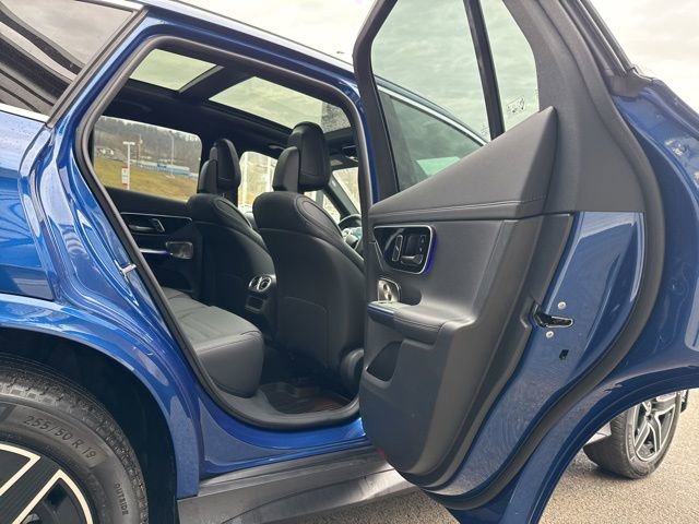New 2026 Mercedes-Benz GLC 300 4MATIC image 23