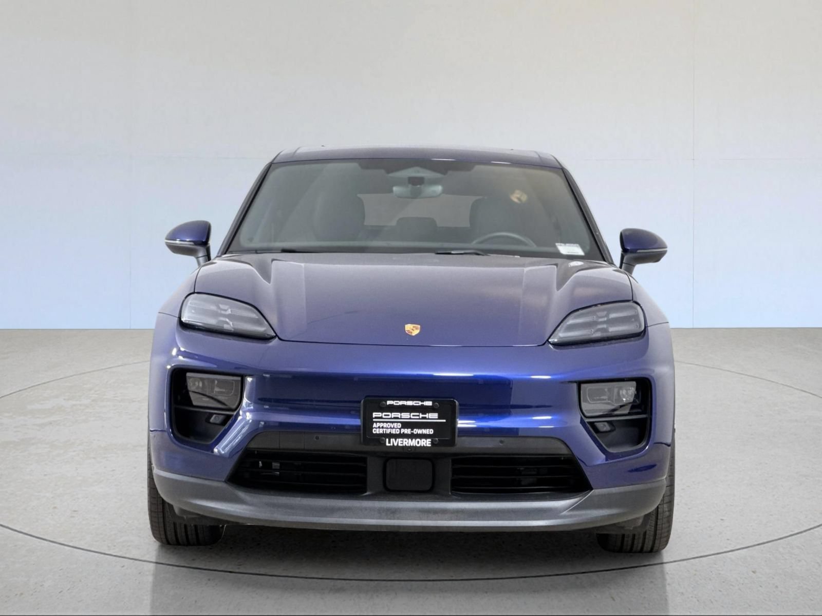 Certified 2025 Porsche Macan 4 Electric AWD/4WD image 11