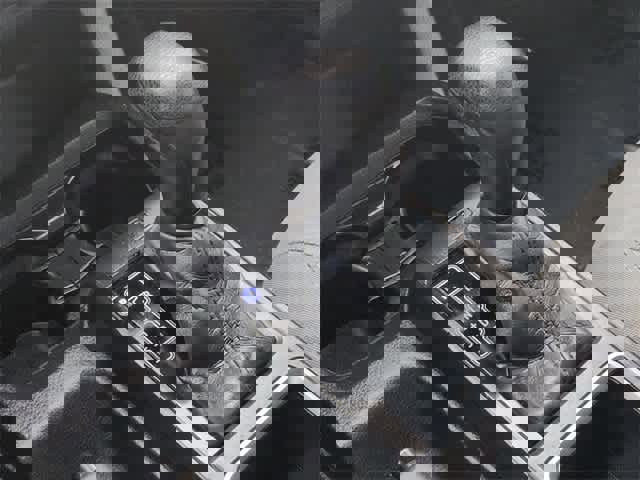 Used 2021 Toyota Tacoma SR image 30