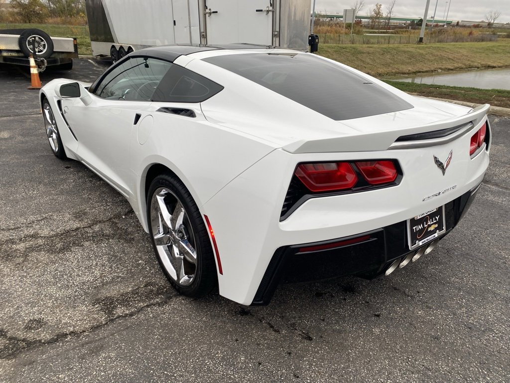Used 2014 Chevrolet Corvette Stingray Coupe image 5