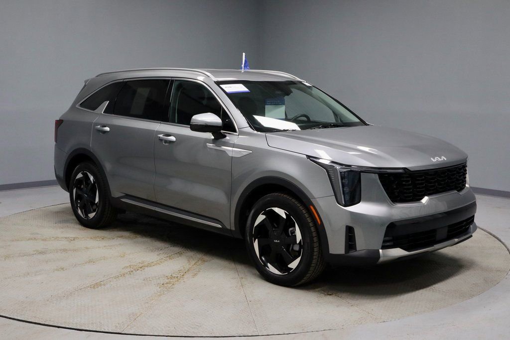 Used 2025 Kia Sorento EX