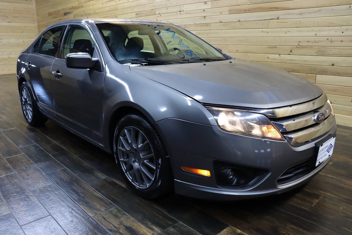 Used 2011 Ford Fusion SE w/ 201A Rapid Spec Order Code FWD image 2
