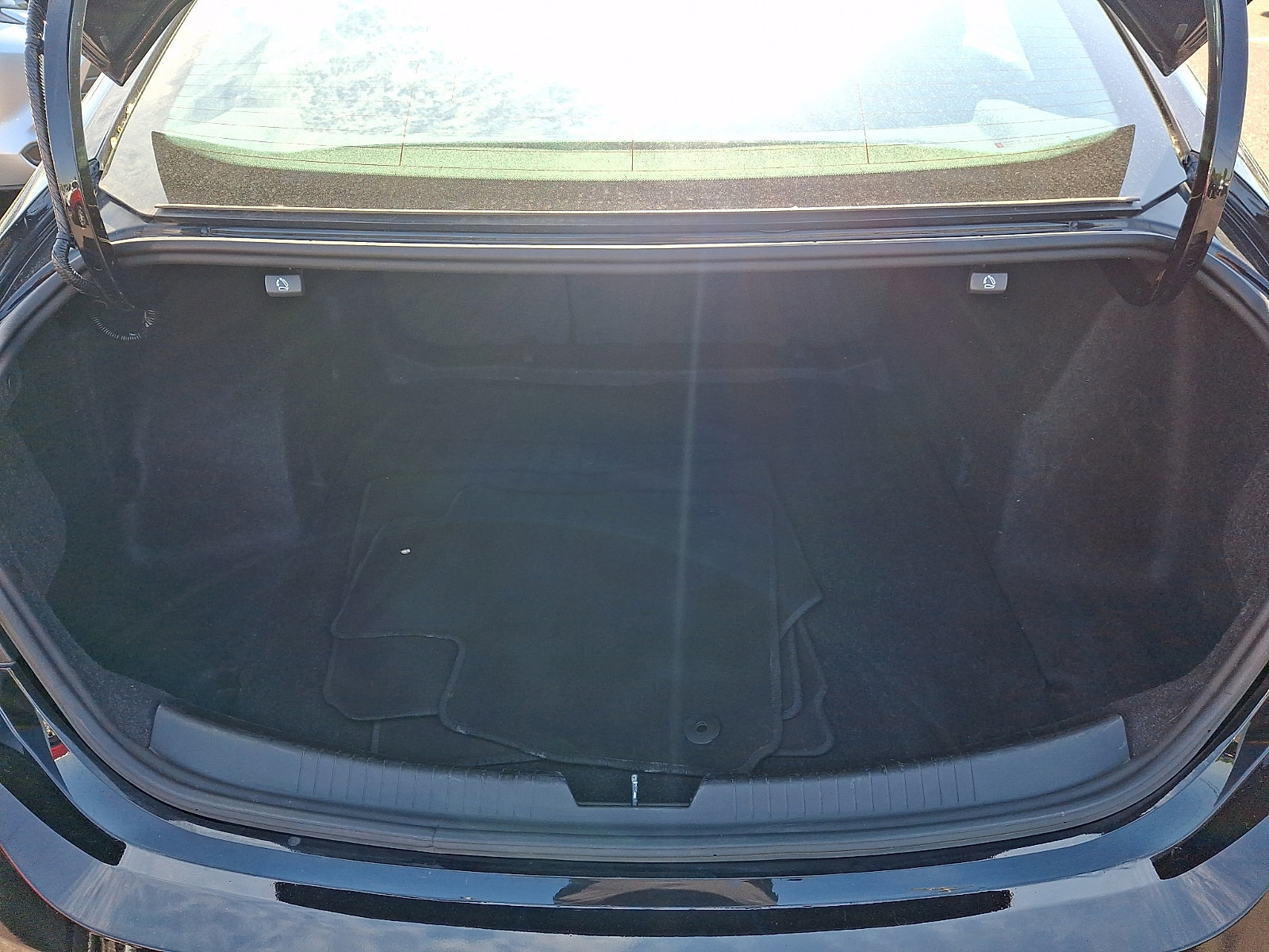 Used 2024 Chevrolet Malibu LT FWD image 29