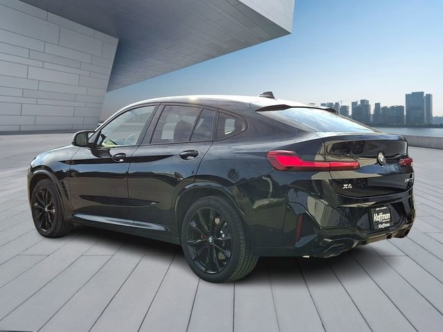 Used 2025 BMW X4 M40i w/ Premium Package image 4