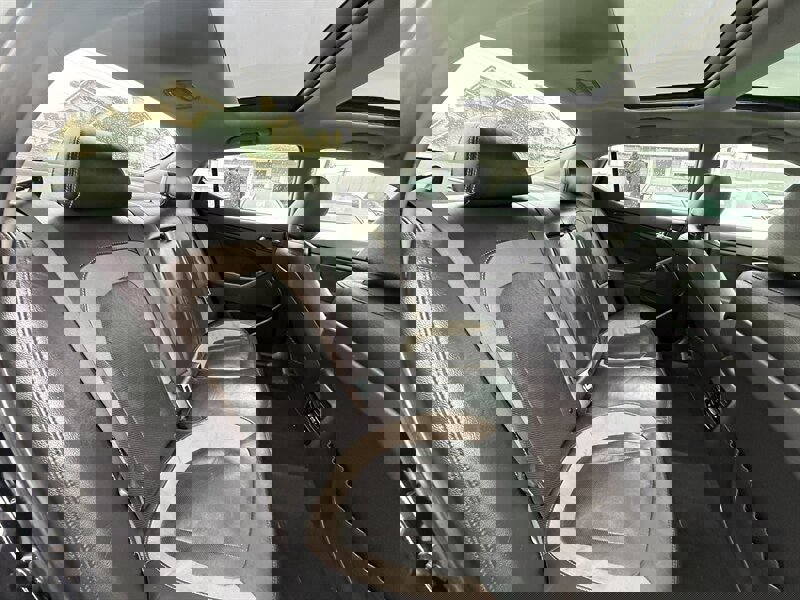 Used 2011 Kia Optima EX w/ Hybrid Premium Technology Pkg image 23