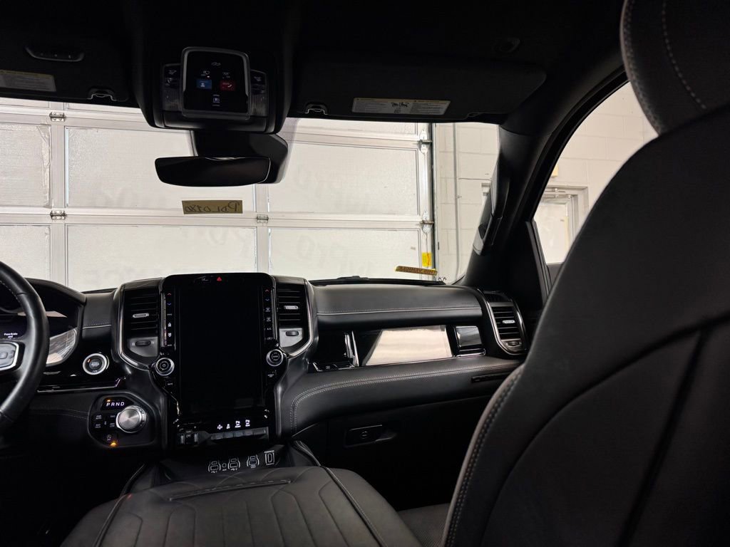 Used 2025 RAM 1500 Limited w/ Body Color Bumper Group image 24