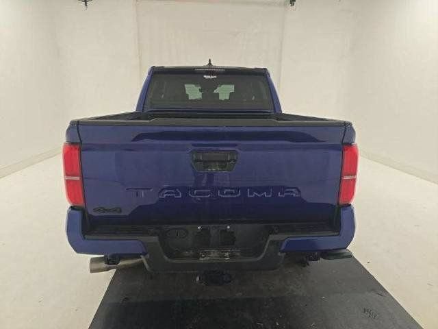 Certified 2025 Toyota Tacoma SR5 AWD/4WD image 95