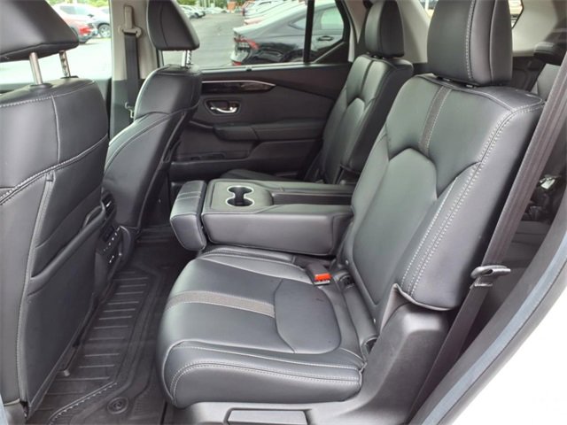 Certified 2025 Honda Pilot EX-L image 7