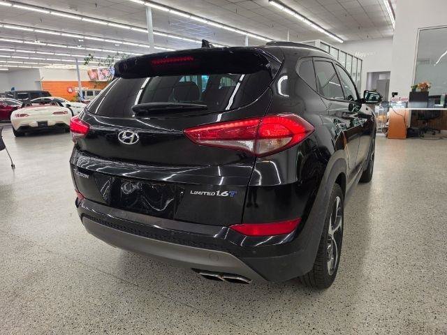 Used 2016 Hyundai Tucson Limited w/ Option Group 03 FWD image 5