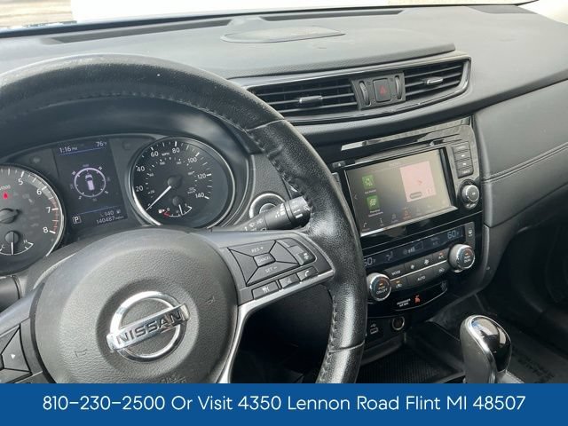 Used 2018 Nissan Rogue SL FWD image 23