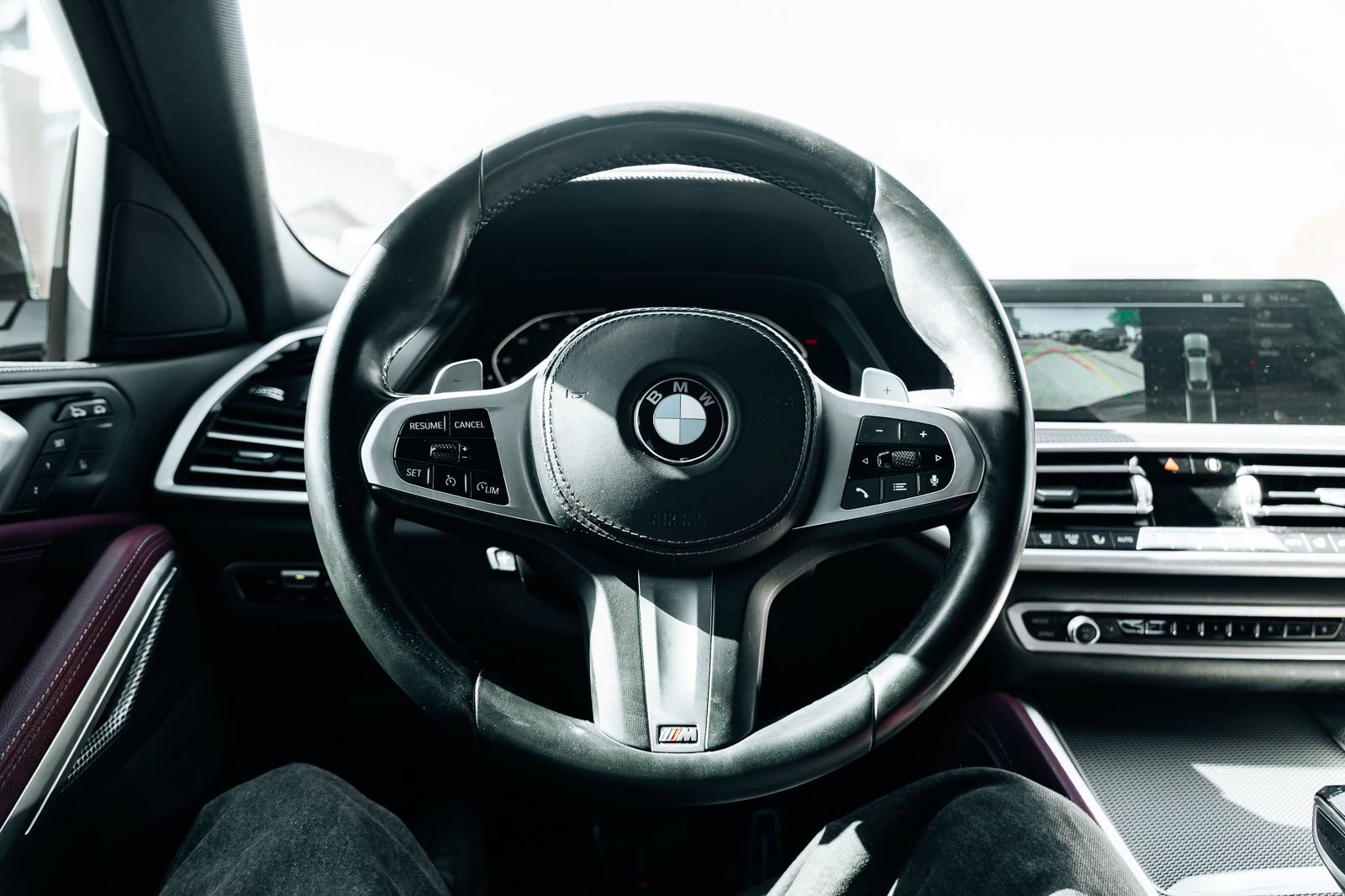 Used 2022 BMW X6 xDrive40i w/ M Sport Package image 25