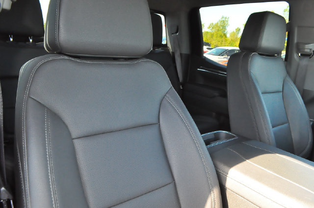 Used 2023 Chevrolet Silverado 1500 LTZ w/ Technology Package AWD/4WD image 21