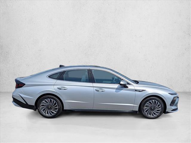 New 2026 Hyundai Sonata SEL FWD image 4