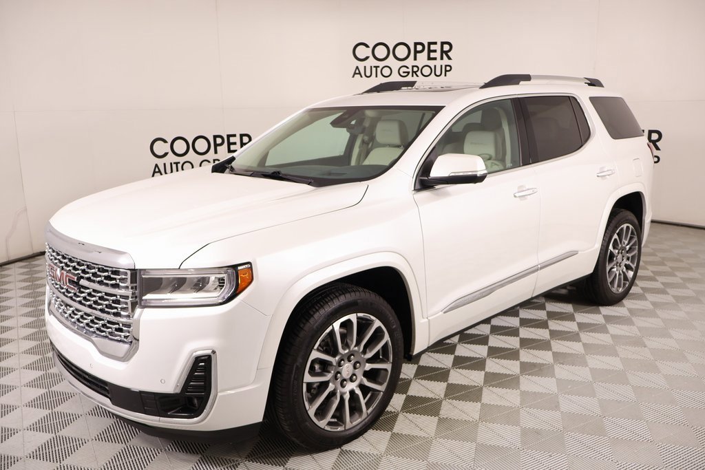 Used 2023 GMC Acadia Denali w/ Denali Ultimate Package image 9