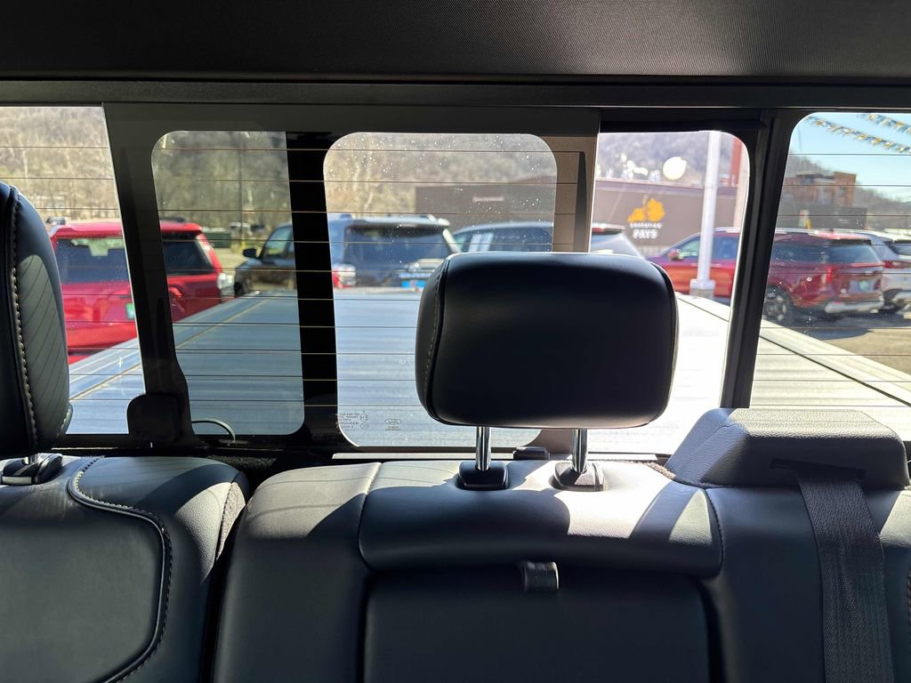 Used 2024 Ford F350 Platinum image 32