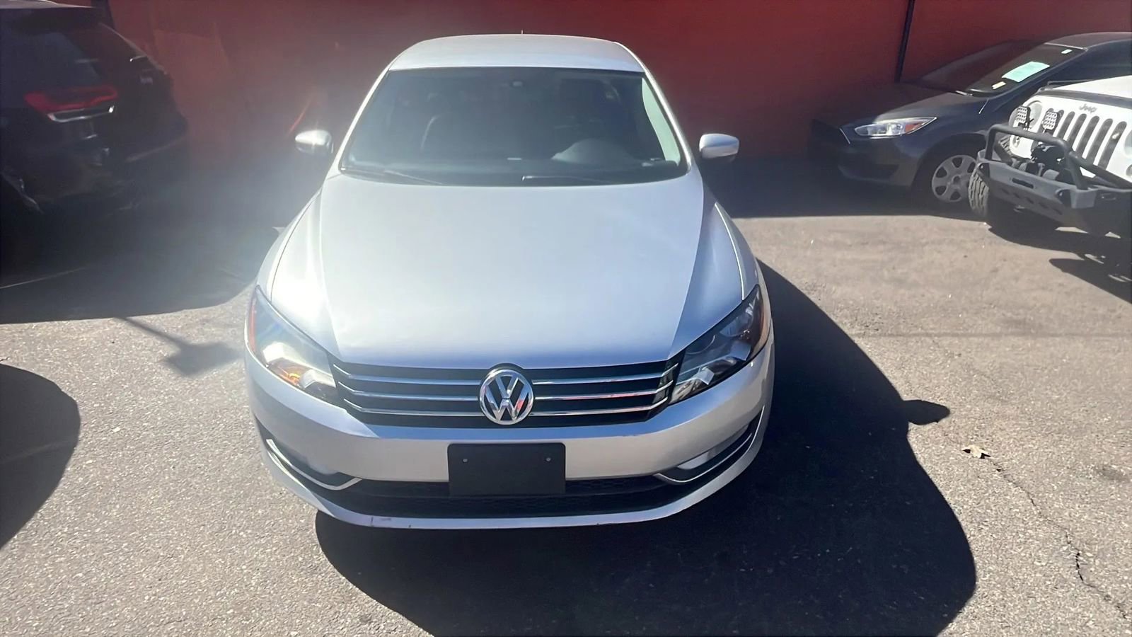 Used 2015 Volkswagen Passat 1.8T Limited Edition image 2