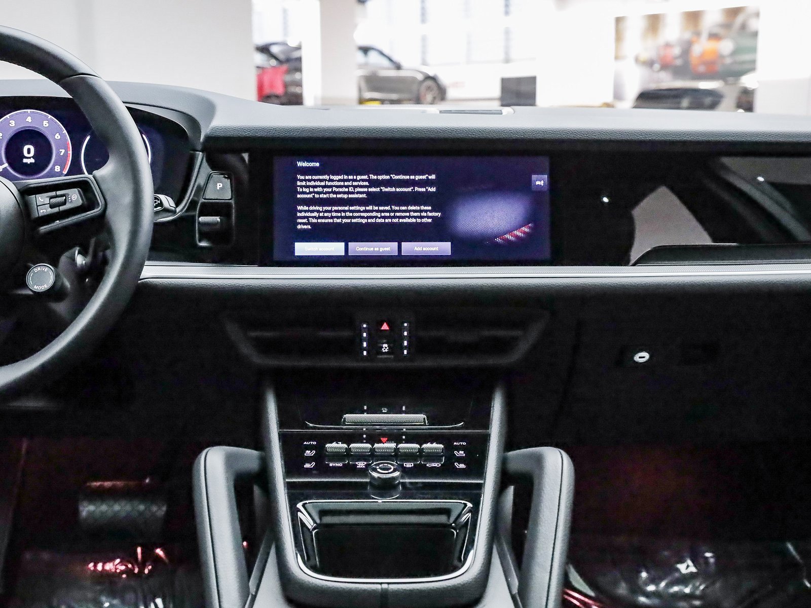 Used 2025 Porsche Cayenne image 17