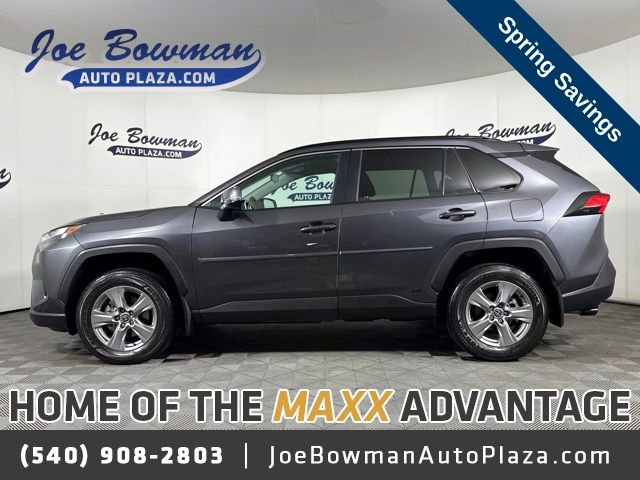 Used 2024 Toyota RAV4 XLE AWD/4WD image 1