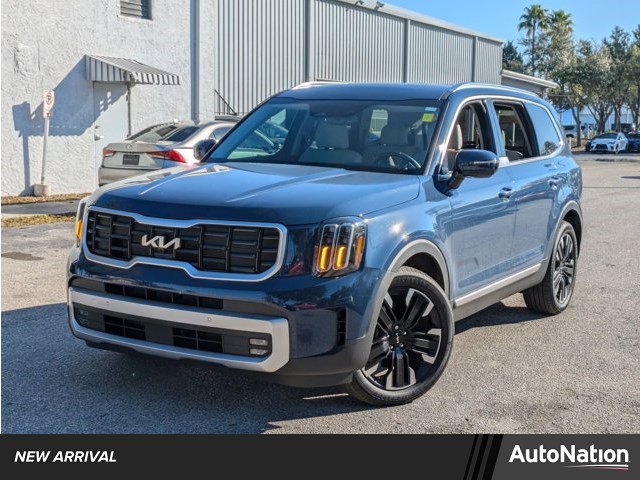 Used 2024 Kia Telluride SX