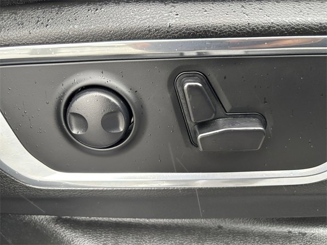 Used 2025 RAM 1500 Laramie image 44