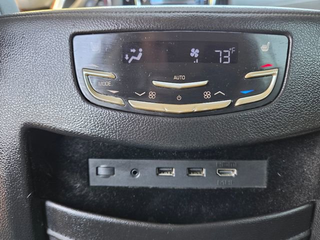 Used 2017 Cadillac Escalade ESV Premium Luxury AWD/4WD image 18