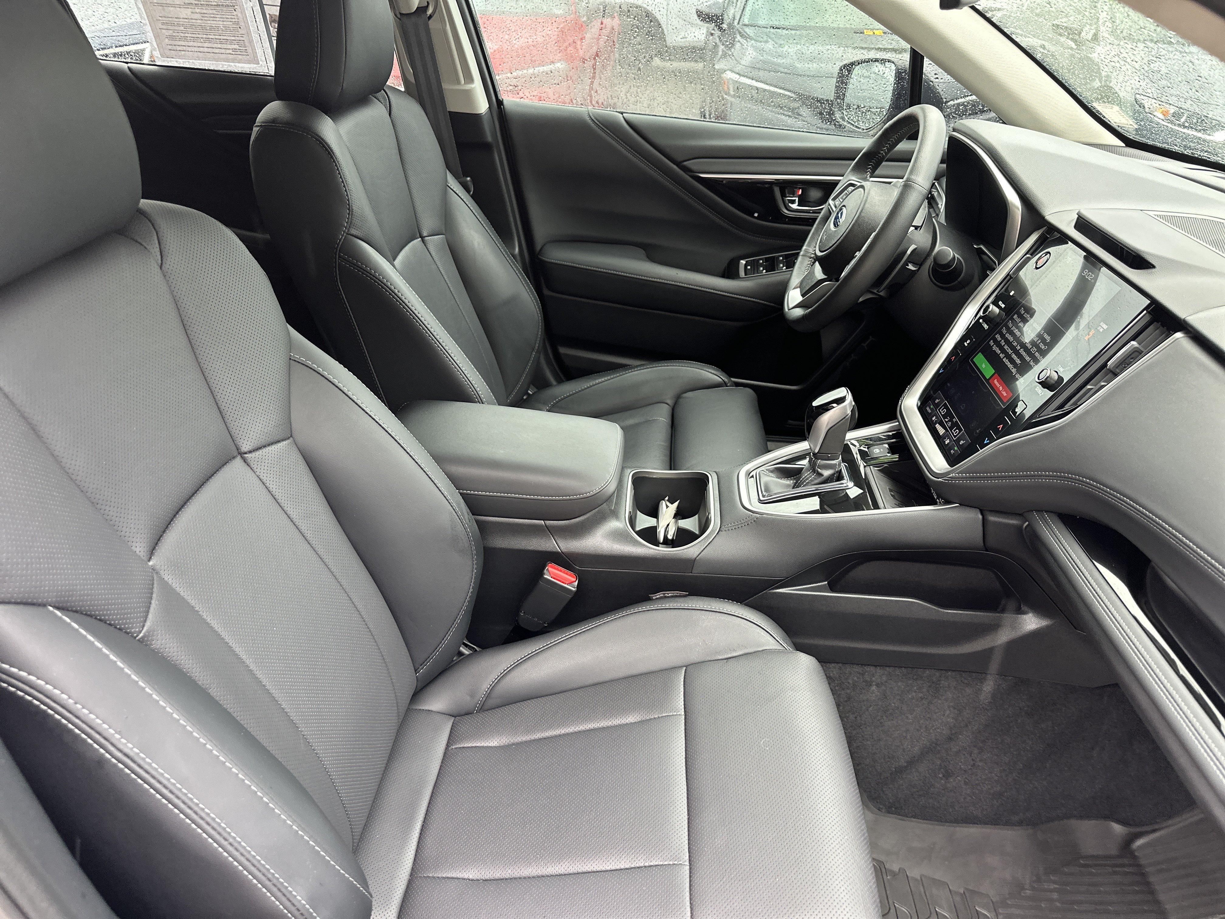 Used 2025 Subaru Outback Limited w/ Tech Package 3 AWD/4WD image 13