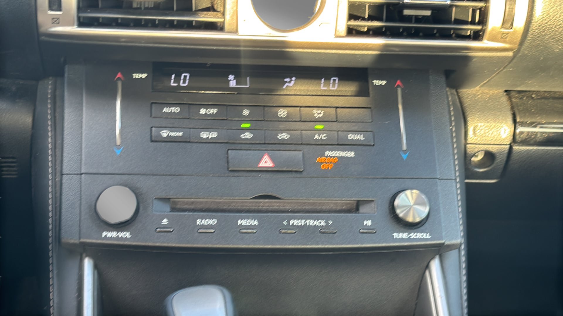 Used 2015 Lexus IS 250 RWD image 28