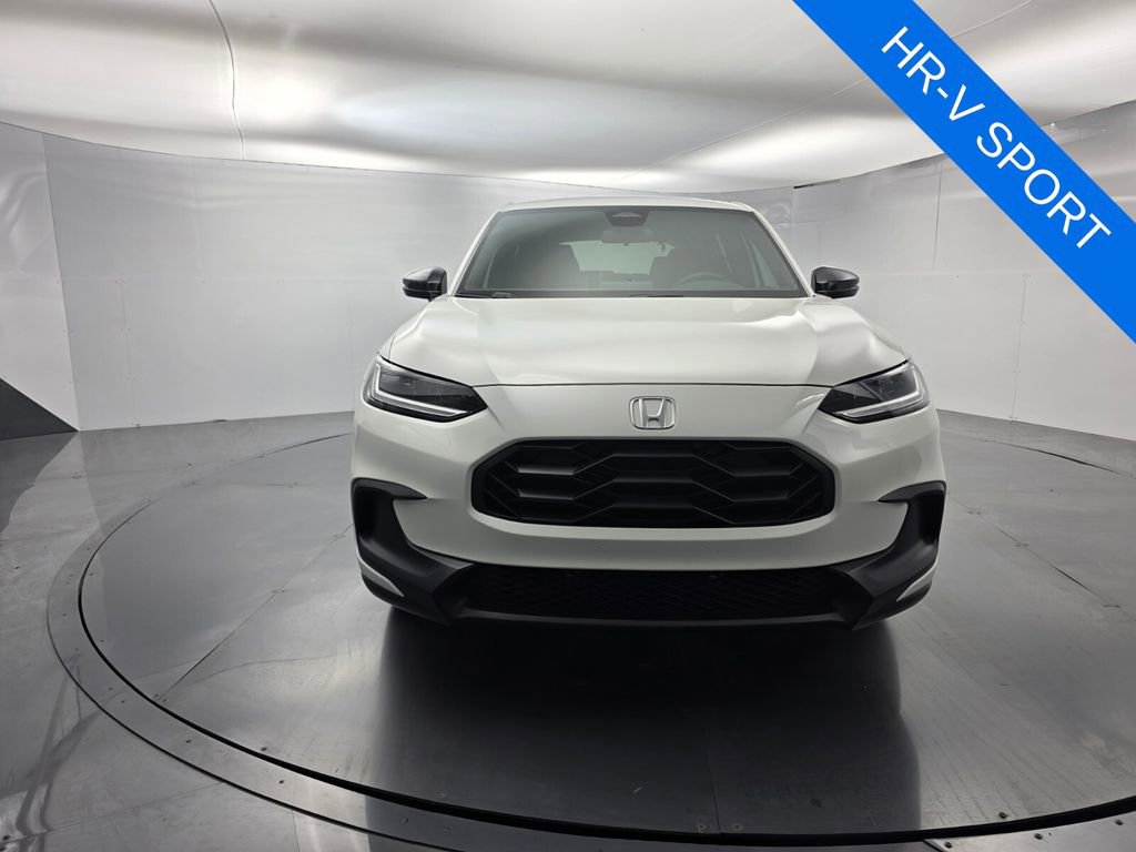 Used 2026 Honda HR-V Sport image 2