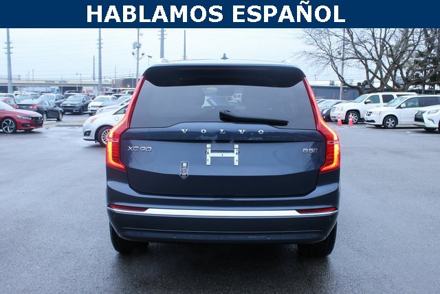 Used 2025 Volvo XC90 B5 Core image 4