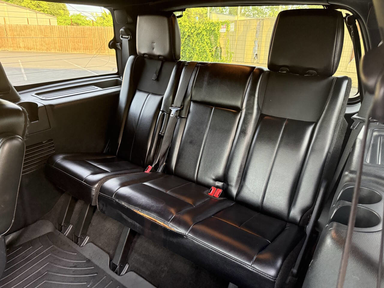 Used 2015 Ford Expedition Limited w/ Equipment Group 301A image 25