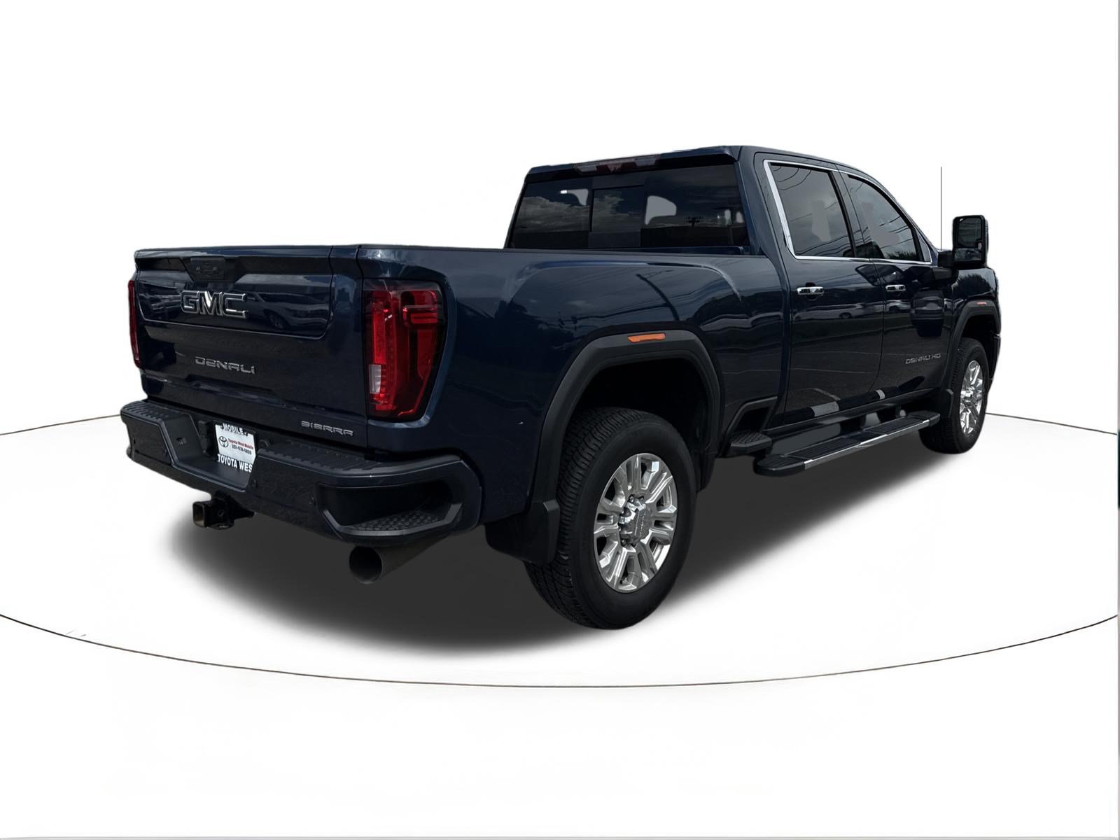 Used 2020 GMC Sierra 2500 Denali w/ Denali Ultimate Package AWD/4WD image 3