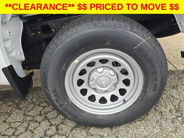 New 2026 Chevrolet Silverado 1500 W/T w/ WT Value Package AWD/4WD image 31