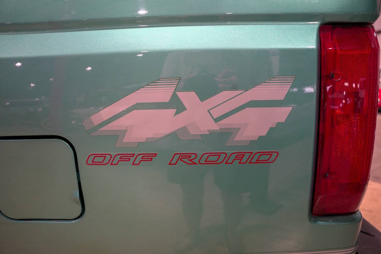 Used 1997 Ford F350 4x4 Crew Cab image 23