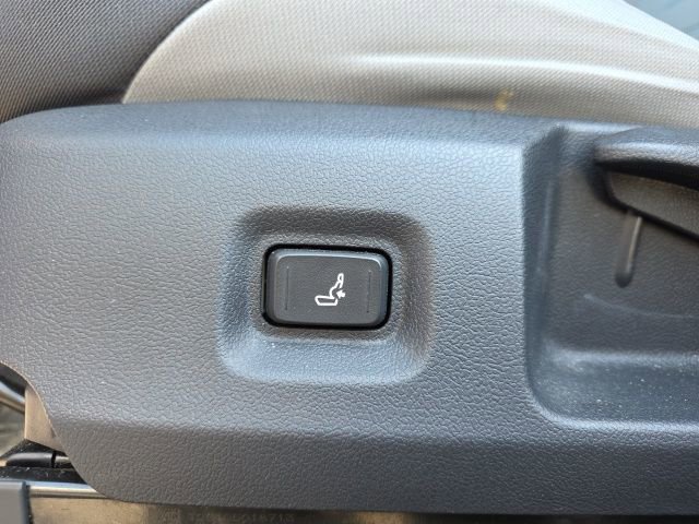 Certified 2025 Toyota Tacoma TRD Sport image 27