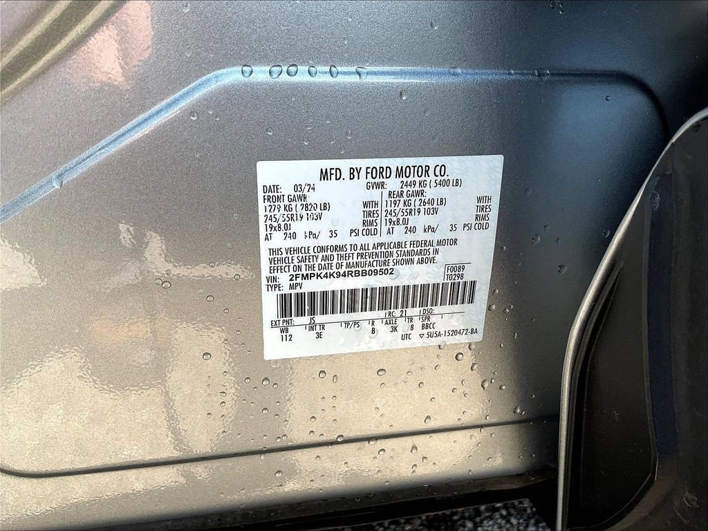Used 2024 Ford Edge Titanium AWD/4WD image 21