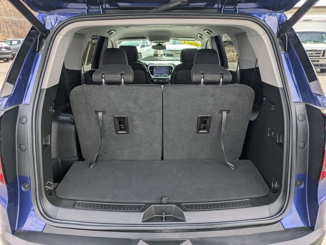 Used 2023 GMC Acadia SLE w/ Driver Convenience Package image 33