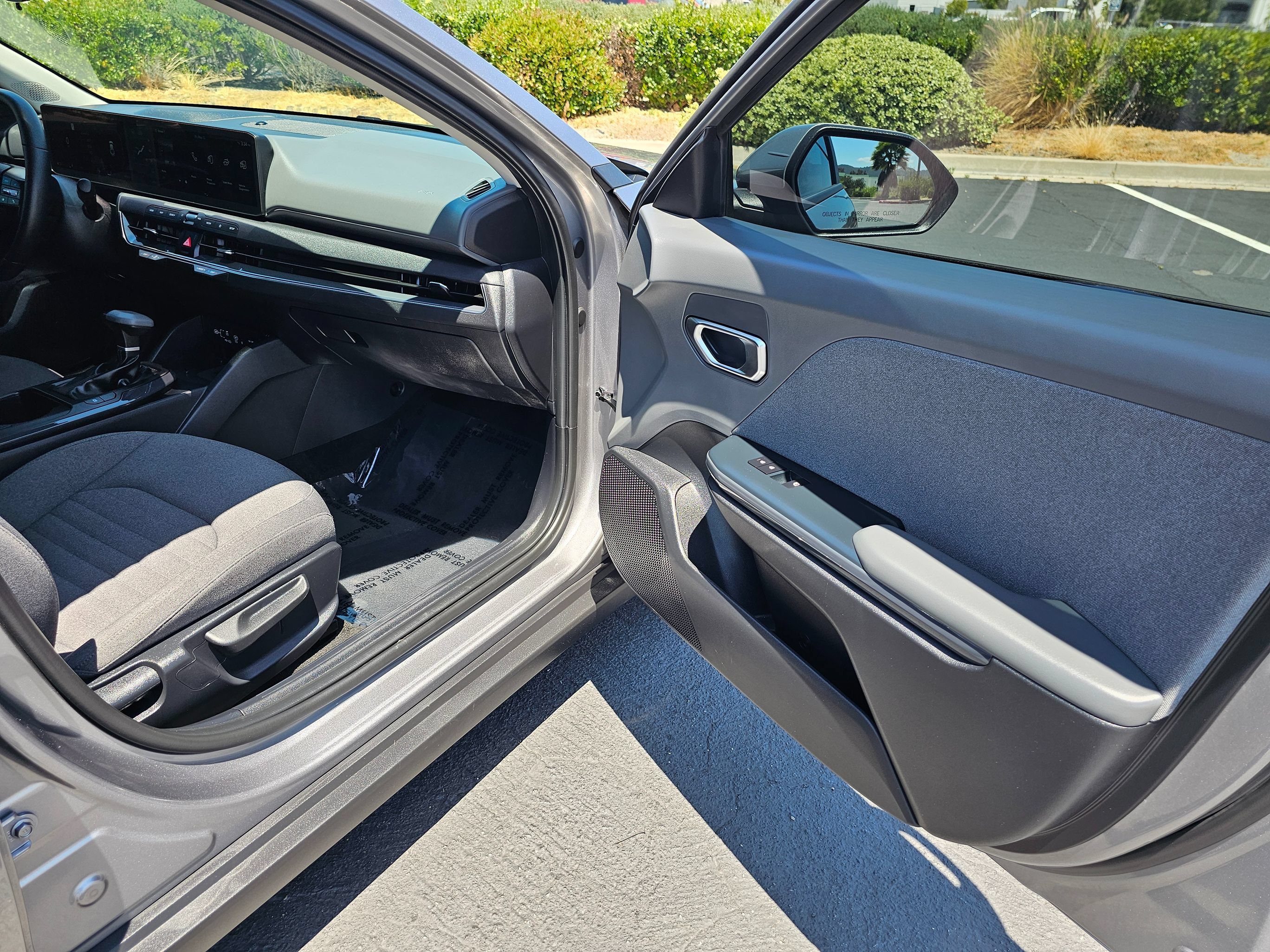 Used 2025 Kia K4 EX FWD image 27