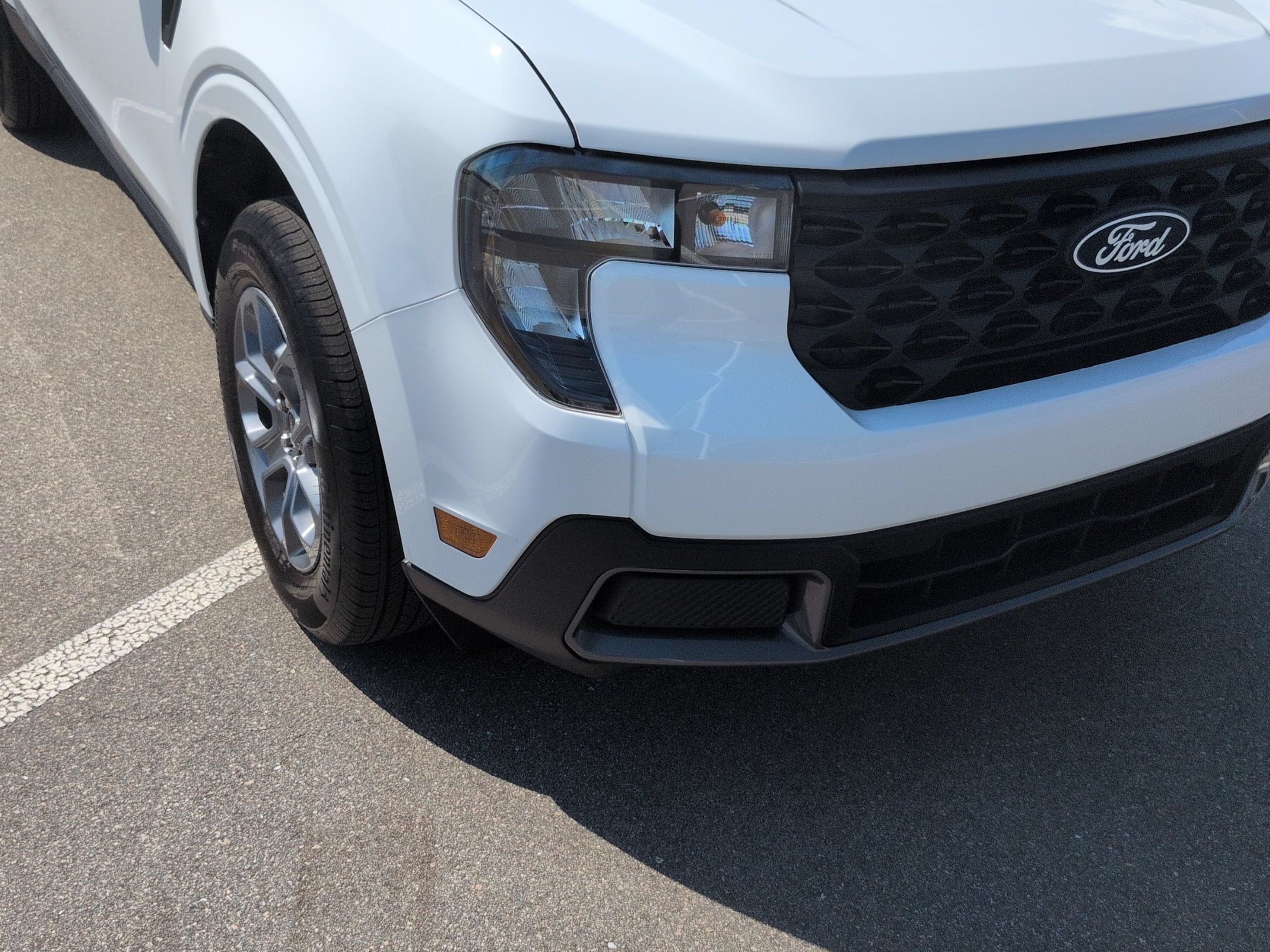 New 2026 Ford Maverick XLT w/ XLT Luxury Package FWD image 10